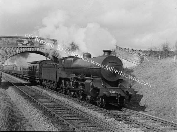 LOCO 409 TRAIN SMOKE OPEN COUNTRYSIDE